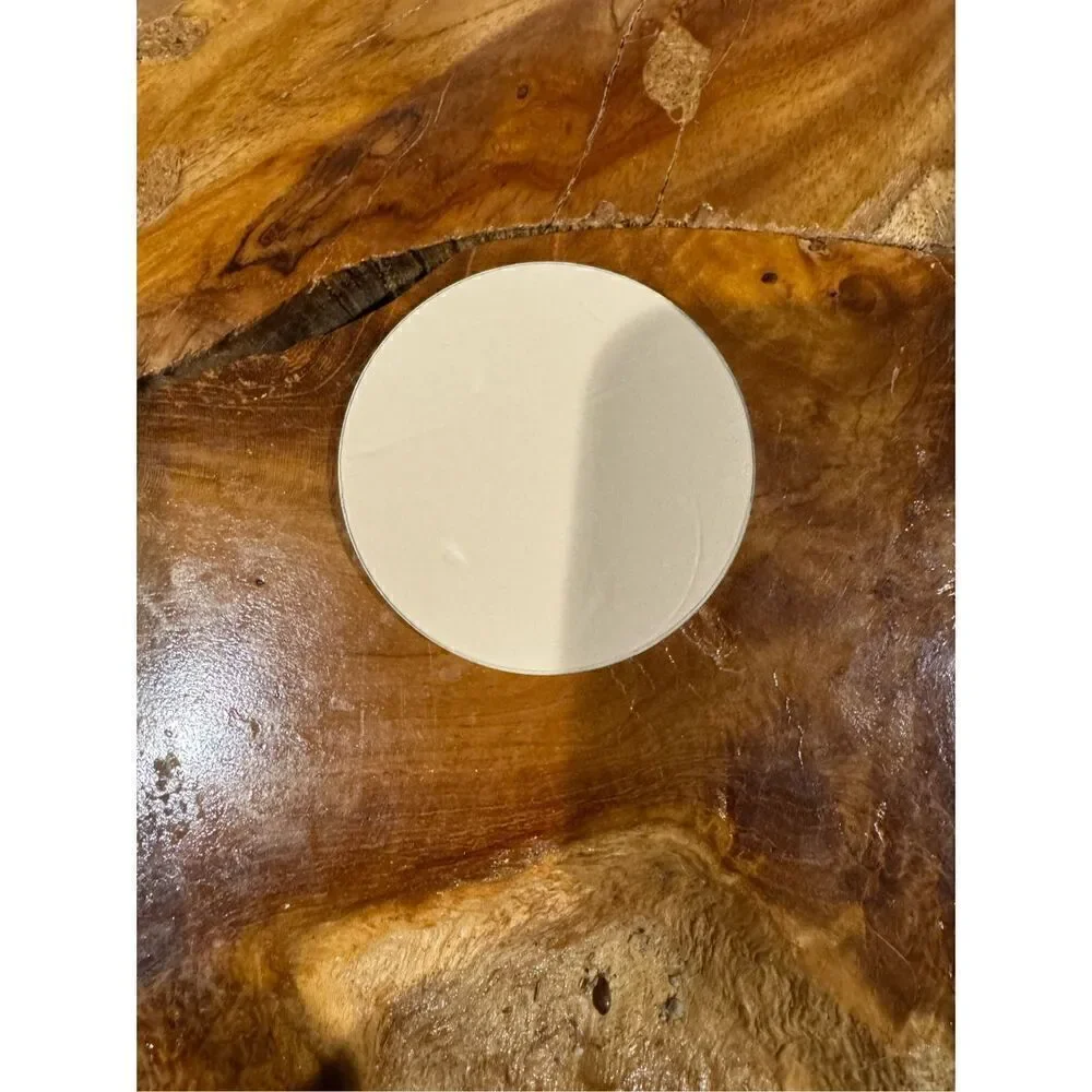 Chantecaille compact makeup powder foundation in shell refill new without box